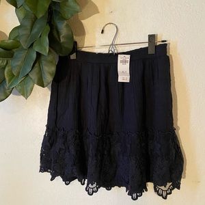 Abercrombie NWT Navy Lace Skirt